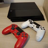 PS4 500GB + 2 Controller + 2 Giochi + Cavi – Perfe