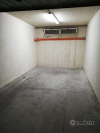 Box auto a San Giorgio Ionico