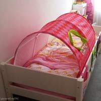 Tende, tasche e tunnel  per letto Flexa