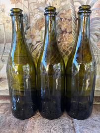 Bottiglie vetro scuro per vino  0,75 l
