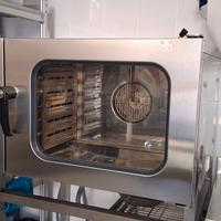 Forno Electrolux professionale e supporto - 2023