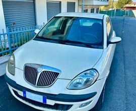 Lancia Ypsilon GPL 180.000km