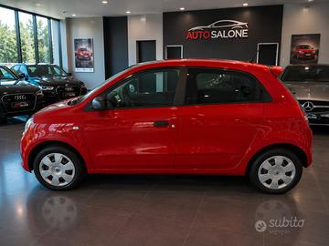 Renault twingo euro 6 90000km  garanzia permute