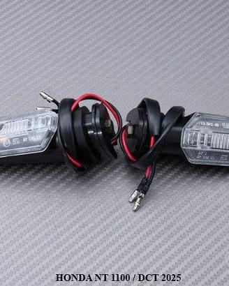 Coppia frecce Posteriori per HONDA NT 1100 2025