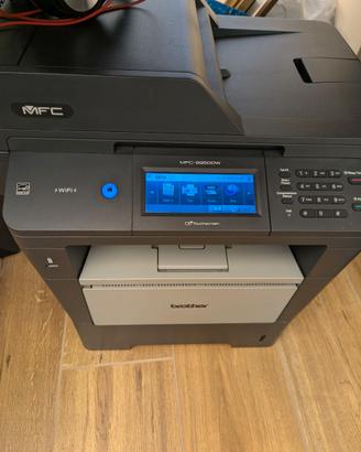 Brother MFC-8950DW laser professionale Wi-Fi front