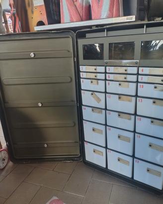 cassa militare americana vintage 