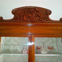 Credenza dell'ottocento