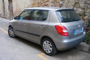ricerco  auto usata gpl o benzina 