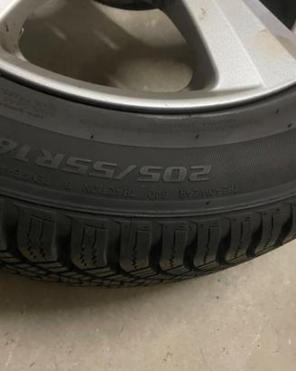 Gomme e cerchi invernali