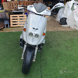 Phantom f12 raffreddament liquido 2 freni a disco