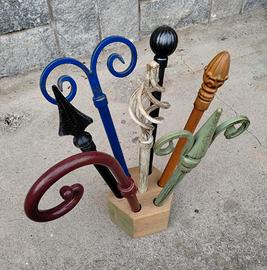 Espositore in legno bastoni tende