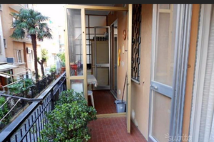 Bilocale a 200 MT dal mare e centro paese