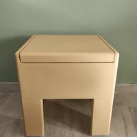 Sgabello contenitore Gedy designer Olaf Von Bohr