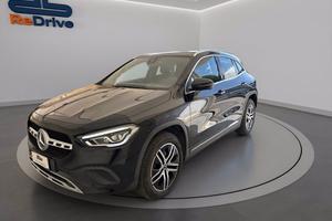 MERCEDES Gla 180 d business extra auto