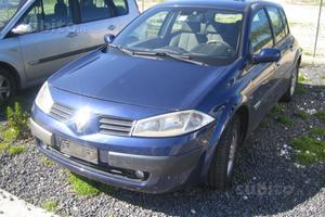 Renault megane 1.9 scenic 5&7posti ricambi