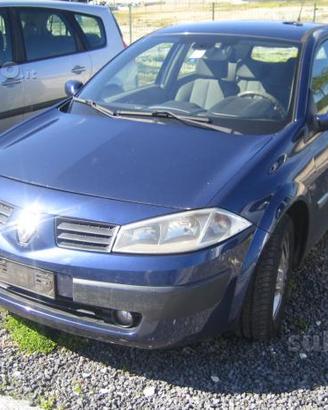 Renault megane 1.9 scenic 5&7posti ricambi