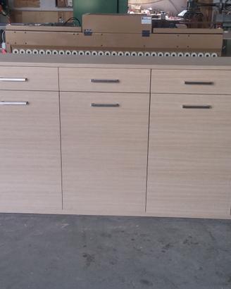 credenza in rovere con 5 ante 5 cassetti spazzolat
