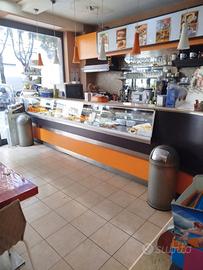 Vendita bar gastronomico