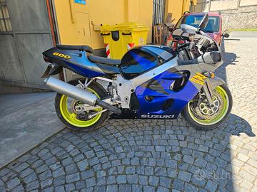 Suzuki gsxr 600 srad 1998