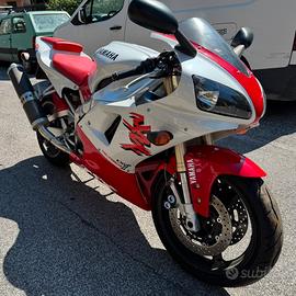 Yamaha YZF R1 1998