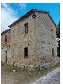 Immobile in asta di 104 m² a Montelabbate