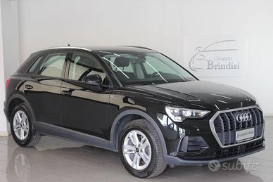 AUDI - Q3 - 35 TDI S tronic Business