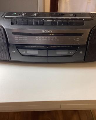 SONY STEREO RADIO FM/AM+CASSETTE  14 WATT