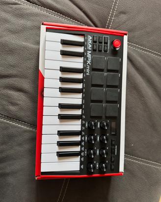 Tastiera akai mini