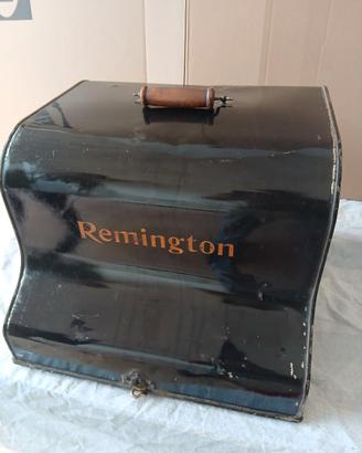 Macchina da scrivere antica remington