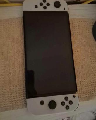 Nintendo switch oled + giochi