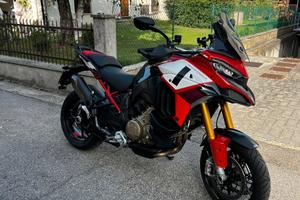 Ducati Multistrada v4 s pikes peak