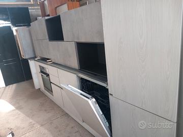 CUCINA SCAVOLINI /TRASPORTO/MONTAGGIO