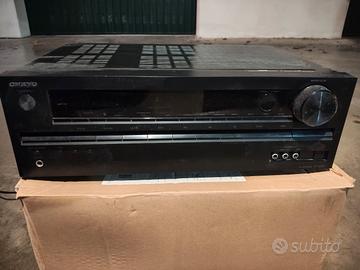Onkyo HT-390 più casse