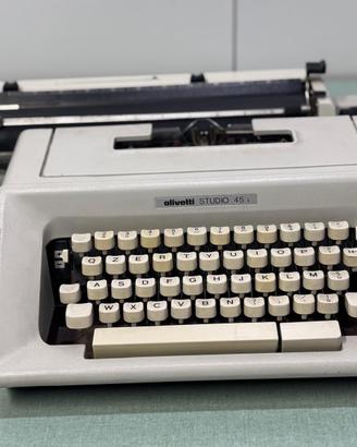 Macchina Olivetti Studio 45 anno 1967’ vintage