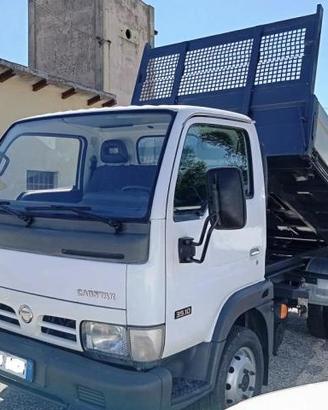 NISSAN CABSTAR RIBALTABILE