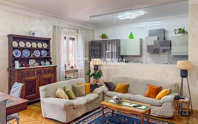 SPLENDIDO PENTALOCALE PIANO ALTO