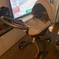 passeggino modello stokke
