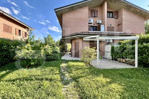 Villa bifamiliare San Lazzaro di Savena [E12VRG]