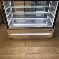 VETRINA REFRIGERATA POSIT. Easy Best 4 lati vetro