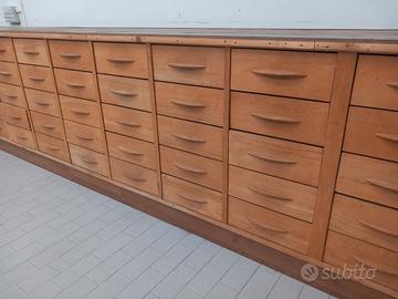 Cassettiere e mobiletto legno