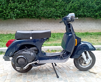 Vespa PX 150 arcobaleno