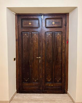 Portone d’ingresso in legno massello - 155 X 235