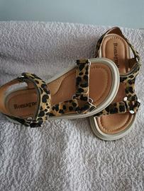 Sandali bambina nuovi n. 31