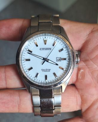 Orologio Citizen Eco-Drive Titanio e Zaffiro 
