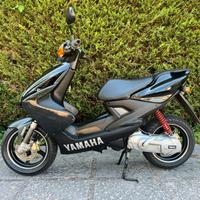Yamaha Aerox R 50 9000 km