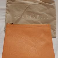 Pochette COCCINELLE