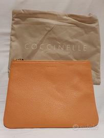 Pochette COCCINELLE