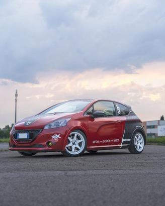 Peugeot 208 Gti