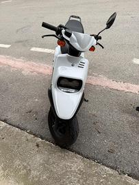 Scooter MBK booster