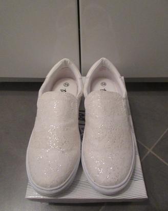 Sneakers slip on con glitter da bambina
